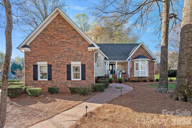 134 Lawrence Tee Lane, Mooresville, NC 28117
