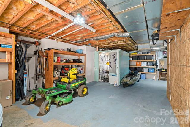 134 Lawrence Tee Lane, Mooresville, NC 28117