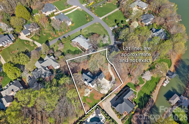 134 Lawrence Tee Lane, Mooresville, NC 28117