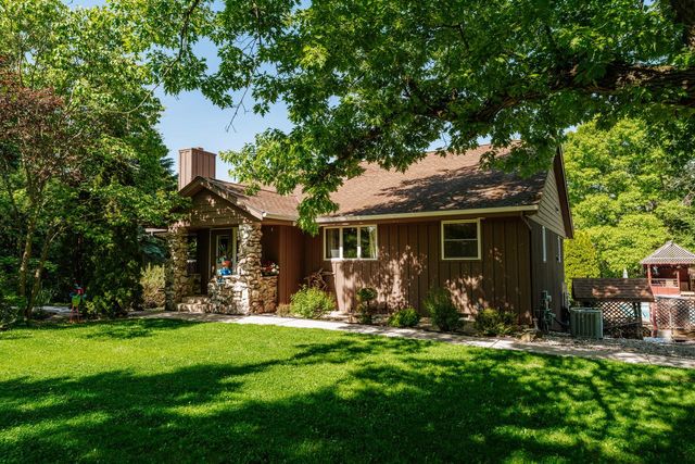 4440 Tennessee ROAD, Racine, WI 53405