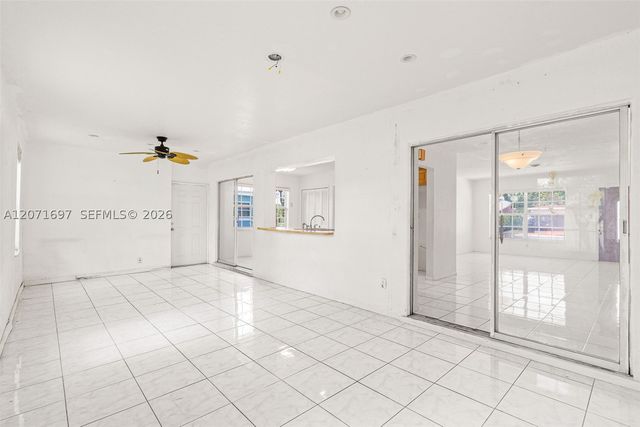 4700 NW 41st Pl, Lauderdale Lakes, FL 33319