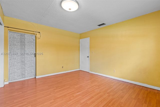 4700 NW 41st Pl, Lauderdale Lakes, FL 33319