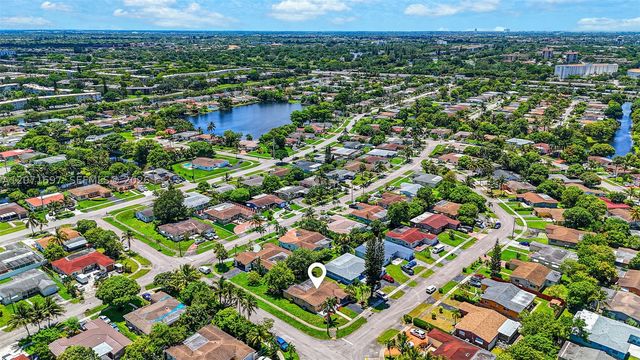 4700 NW 41st Pl, Lauderdale Lakes, FL 33319