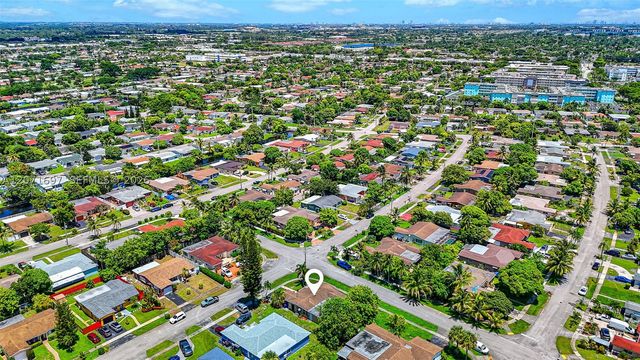 4700 NW 41st Pl, Lauderdale Lakes, FL 33319