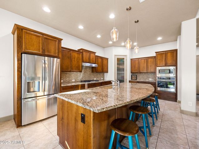 18191 W DESERT SAGE Drive, Goodyear, AZ 85338