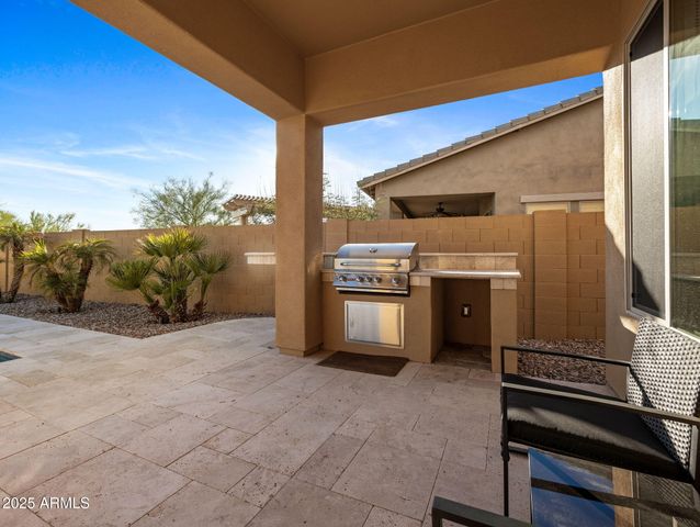 18191 W DESERT SAGE Drive, Goodyear, AZ 85338