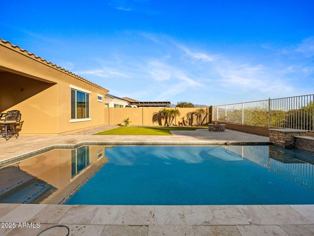 18191 W DESERT SAGE Drive, Goodyear, AZ 85338