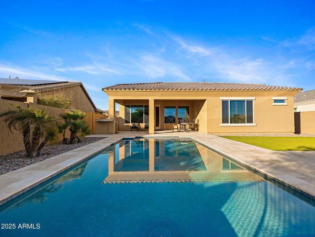 18191 W DESERT SAGE Drive, Goodyear, AZ 85338