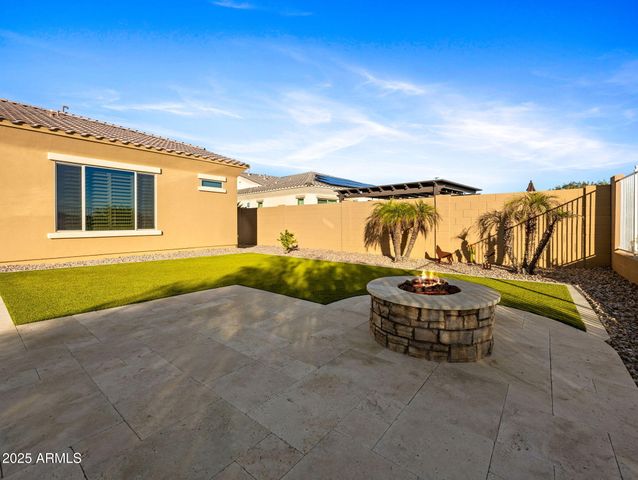 18191 W DESERT SAGE Drive, Goodyear, AZ 85338