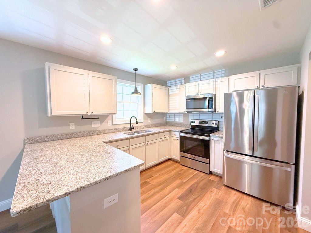 521 Johnson Street, Chester, SC 29706