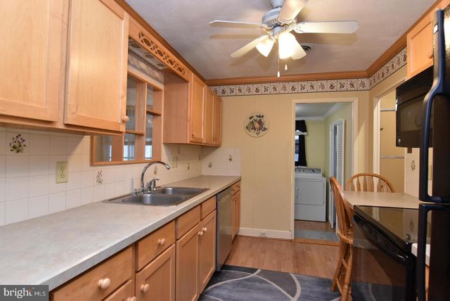 521 W LOCUST ST, Seaford, DE 19973