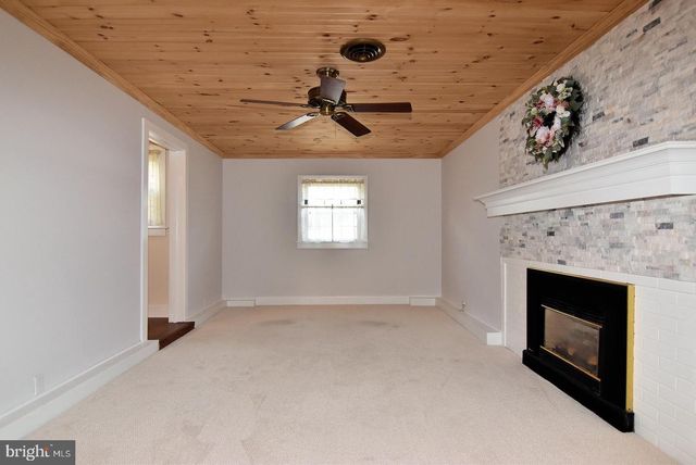 521 W LOCUST ST, Seaford, DE 19973