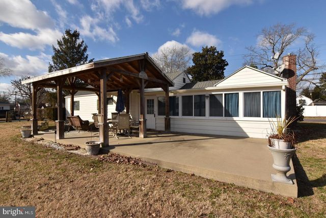 521 W LOCUST ST, Seaford, DE 19973