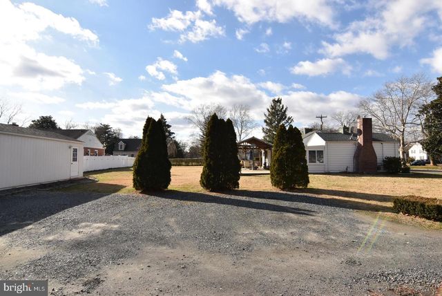 521 W LOCUST ST, Seaford, DE 19973