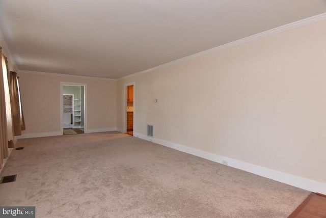 521 W LOCUST ST, Seaford, DE 19973