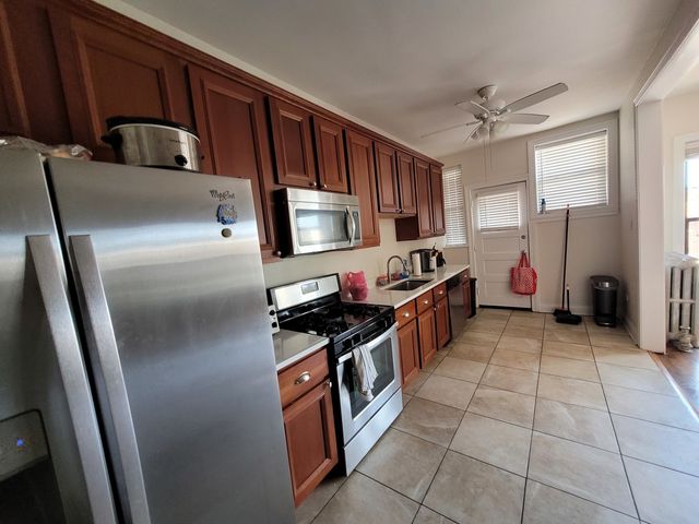 6757 N Sheridan Road 3S, Chicago, IL 60626