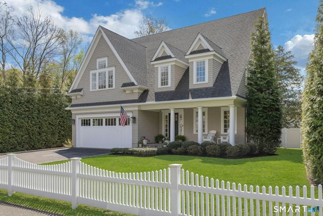 44 Maple Street, Darien, CT 06820