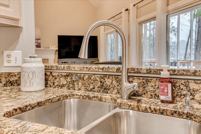184 Savannah Drive, Mccormick, SC 29835