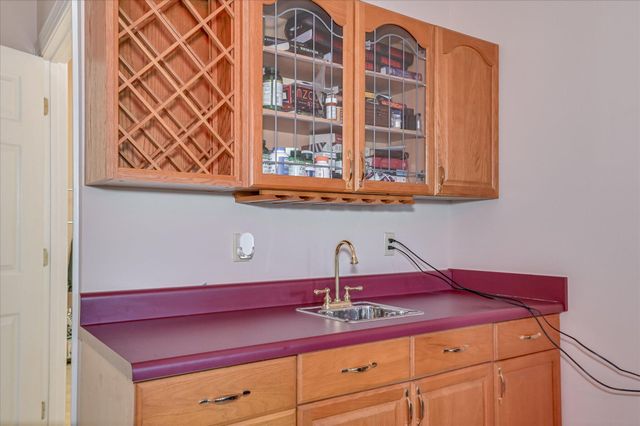 184 Savannah Drive, Mccormick, SC 29835