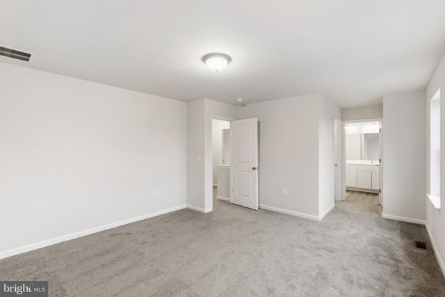 105 W WASHINGTON AVE, Magnolia, NJ 08049