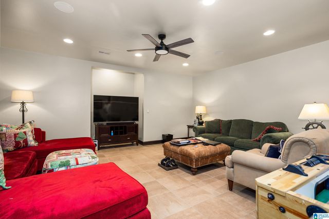 387 BUCKNER CIRCLE, Anniston, AL 36205