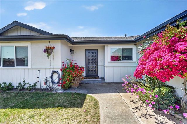 8506 Laguna Place, Moss Landing, CA 95039