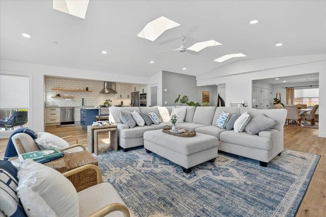 8506 Laguna Place, Moss Landing, CA 95039