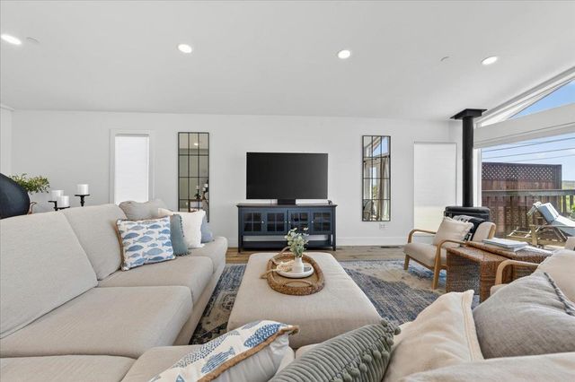 8506 Laguna Place, Moss Landing, CA 95039