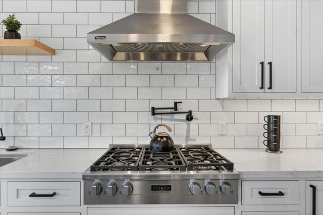 8506 Laguna Place, Moss Landing, CA 95039
