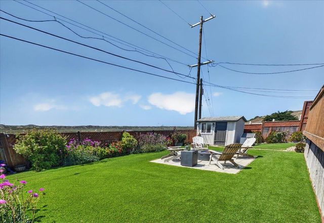 8506 Laguna Place, Moss Landing, CA 95039