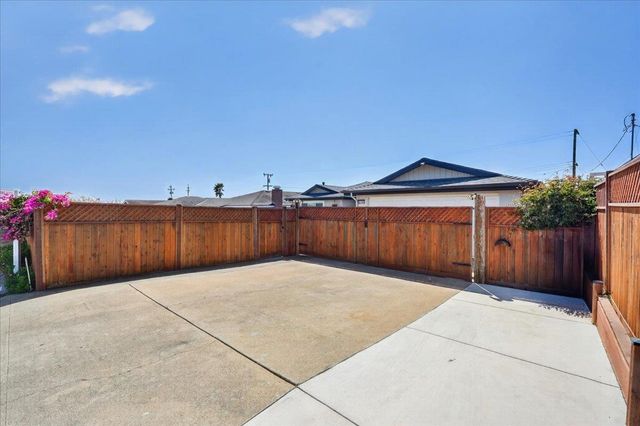 8506 Laguna Place, Moss Landing, CA 95039