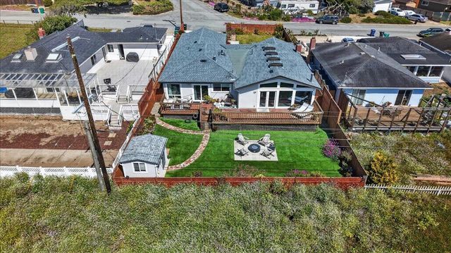 8506 Laguna Place, Moss Landing, CA 95039