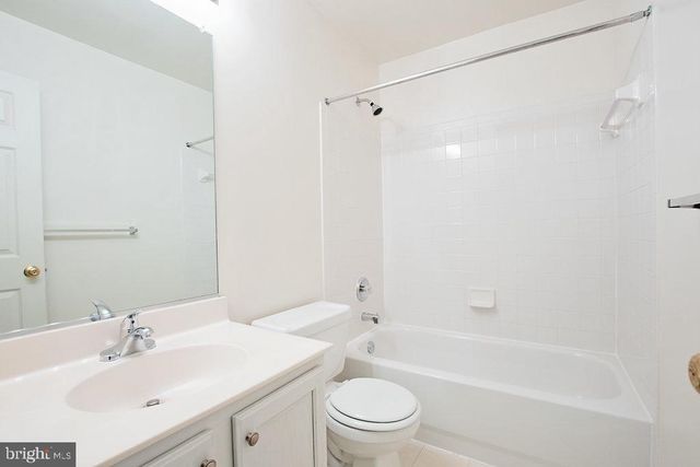 10558 CROOKED BRANCH CT, Manassas, VA 20112