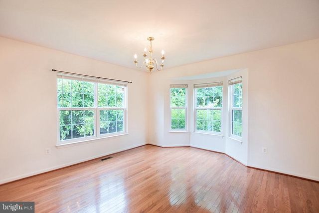10558 CROOKED BRANCH CT, Manassas, VA 20112