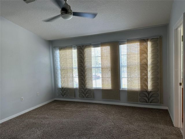628 51ST AVENUE N, St Petersburg, FL 33703