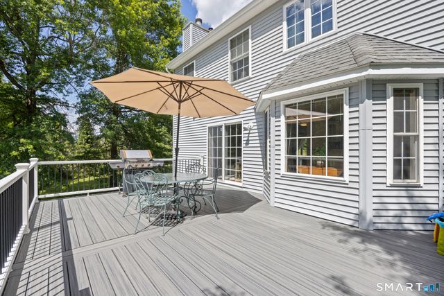 545 South Stone Street, Suffield, CT 06093