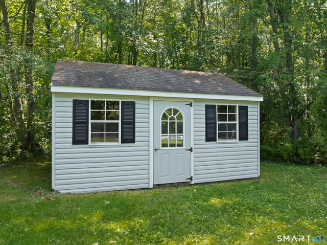 545 South Stone Street, Suffield, CT 06093