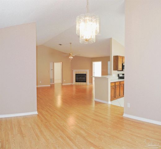 4032 Leesway Cir, Pensacola, FL 32504