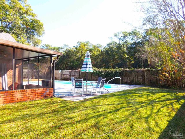 4032 Leesway Cir, Pensacola, FL 32504