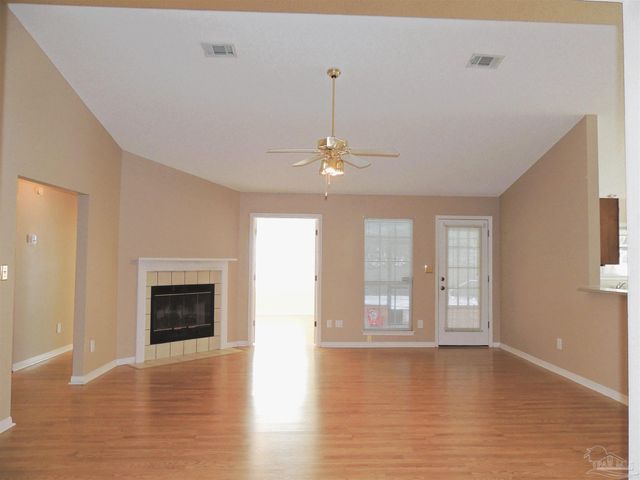 4032 Leesway Cir, Pensacola, FL 32504