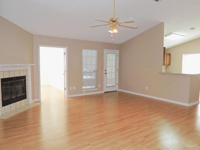 4032 Leesway Cir, Pensacola, FL 32504