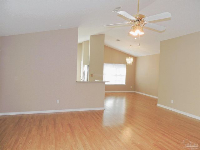 4032 Leesway Cir, Pensacola, FL 32504