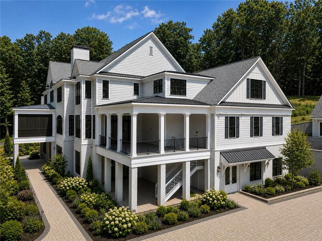Image 2 of property listing at 13675 Freemanville Road, Milton, GA 30004
