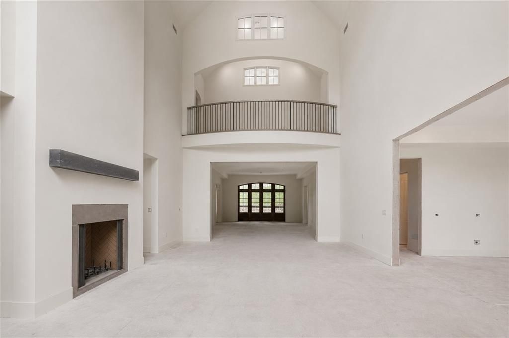 Image 8 of property listing at 13675 Freemanville Road, Milton, GA 30004