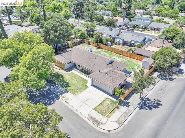 65 E Arcade St, Stockton, CA 95204