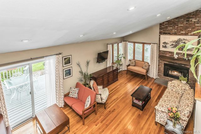 22 Rolling Hills Drive, Huntington Station, NY 11746