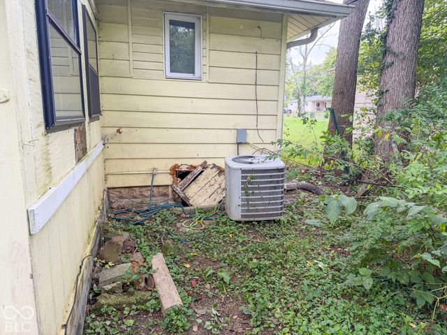 101 Monroe Street, Indianapolis, IN 46229
