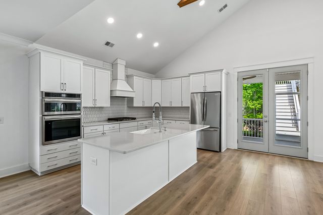 2014 Blue Bayou Boulevard, Johns Island, SC 29455