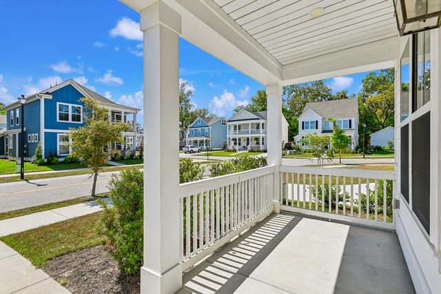 2014 Blue Bayou Boulevard, Johns Island, SC 29455
