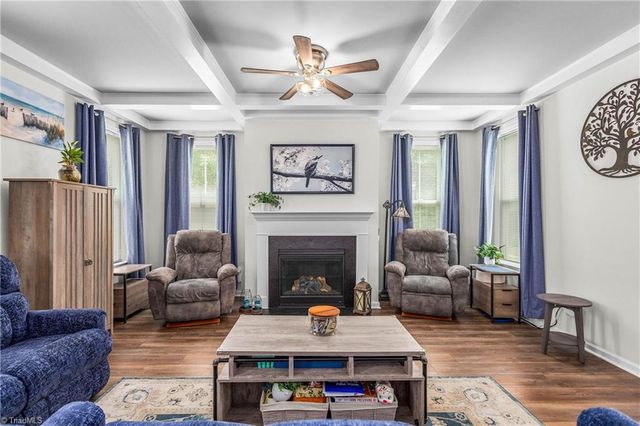 7388 Deerhurst Lane, Kernersville, NC 27284
